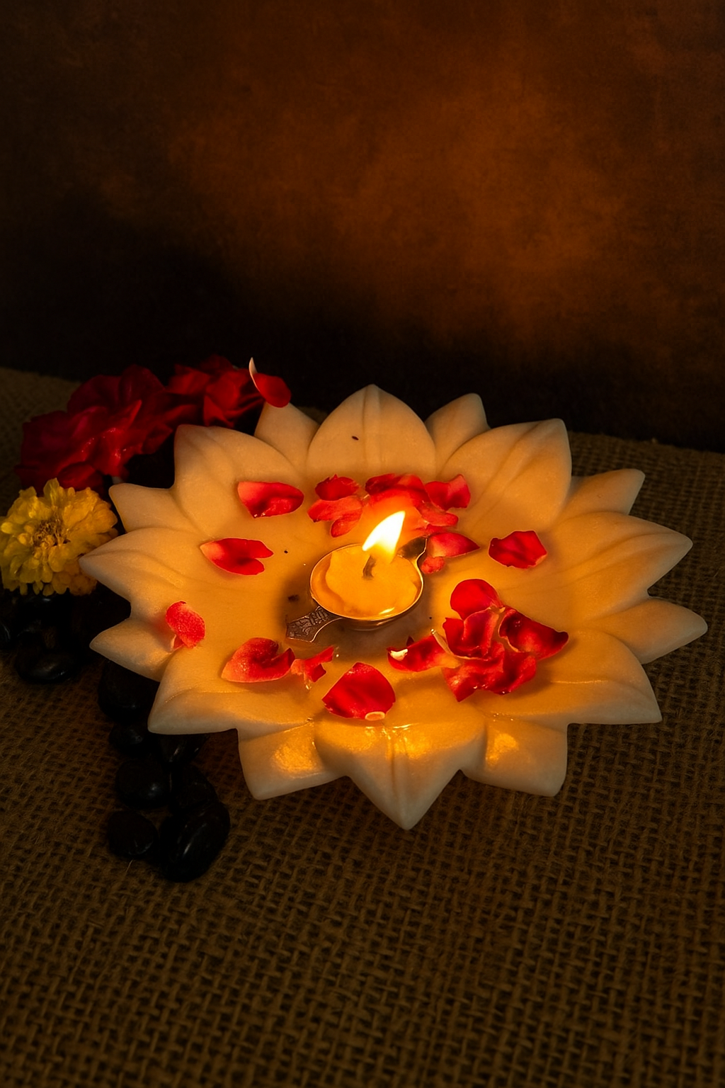 Handcrafted White Marble Urli Bowl – Decorative Marble Urli for Home, Festive Décor & Gifting